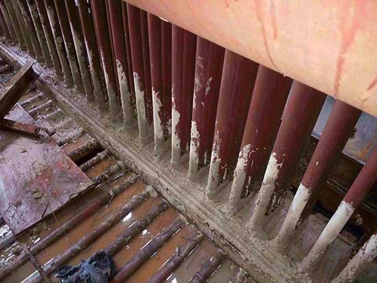 過(guò)熱器吊掛屏